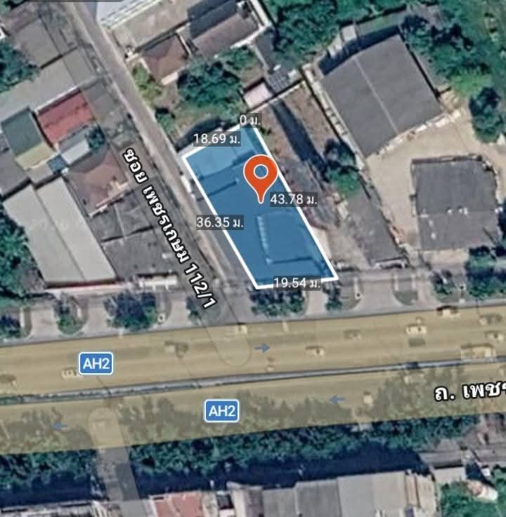 ที่ดิน ผังเมืองสีแดงพร้อมสิ่งปลูกสร้างและผู้เช่า